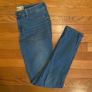 Hollister jean legging